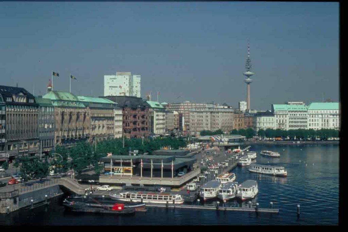 Novotel Suites Hamburg City Kültér fotó